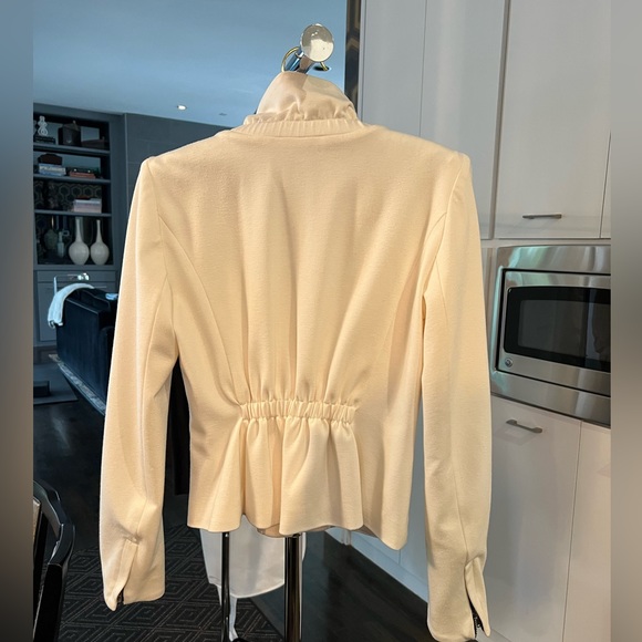Beautiful ivory wool blend jacket, fully lined by CC Couture. - Picture 2 of 4
